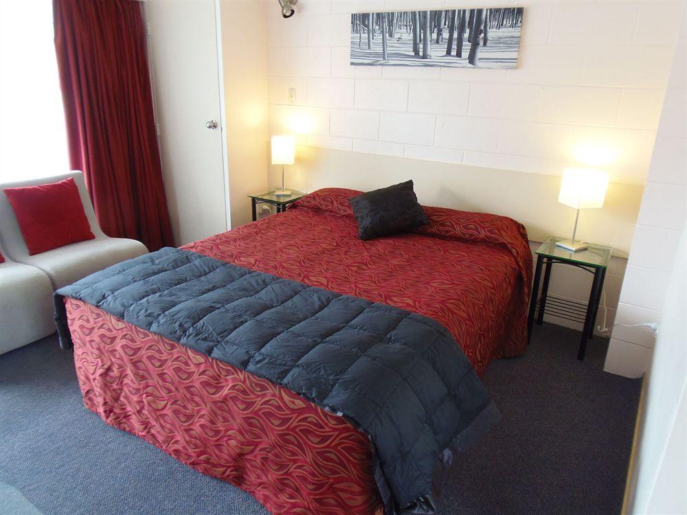 Kapiti Gateway Motel Waikanae Exterior photo